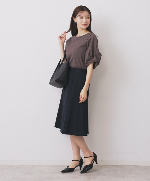 index(インデックス)の「パフスリーブツイストタックトップス【洗濯機可/接触冷感/UVケア】(Tシャツ/カットソー・レディース・ブラウン系その他/ベージュ系その他7/ホワイト系9/ネイビー/サンドベージュ・40/42/38/36)」の8枚目の写真