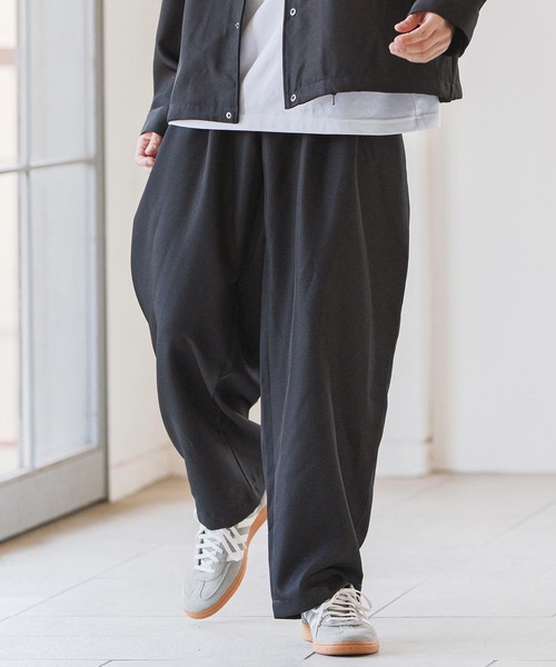 CAMBIO(カンビオ)の「mp14162- ポリツイルツータックワイドパンツ(その他パンツ・メンズ・オリーブ/ブラック/ネイビー/ベージュ・M/L/XL)」の22枚目の写真