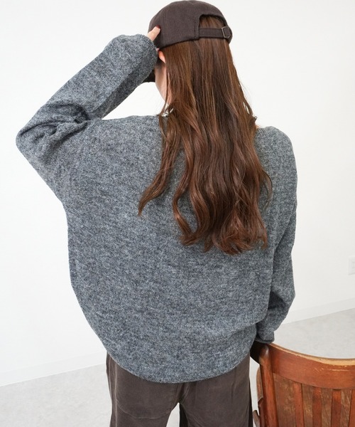 gossara(ゴサラ)の「ルーズフィットボートネックPO(ニット/セーター・レディース・アイボリー/チャコール/ベージュ・FREE)」の8枚目の写真