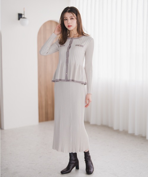 MISCH MASCH（ミッシュマッシュ）の「2025秋冬新作 ワイドリブ配色ペプラムカーディガン（カーディガン/ボレロ・レディース・グレー/ベージュ/ブラック・ﾌﾘ-）」の6枚目の写真