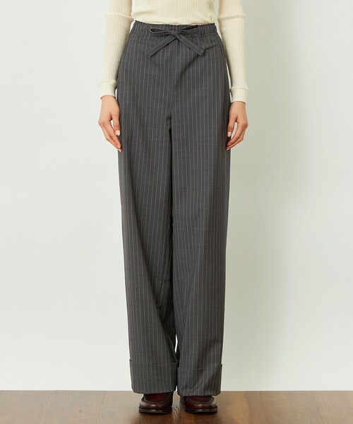 MACKINTOSH PHILOSOPHY（ﾏｯｷﾝﾄｯｼｭ ﾌｨﾛｿﾌｨｰ）の「GREY LABEL ウールストライプイージーパンツ（その他パンツ・レディース・チャコールグレー/ネイビー・2/6）」の9枚目の写真