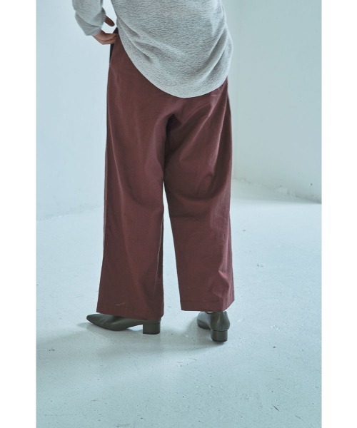 marjour（マージュール）の「STRETCH LINEN LIKE WIDE PANTS（その他パンツ・レディース・ブラウン・M）」の20枚目の写真