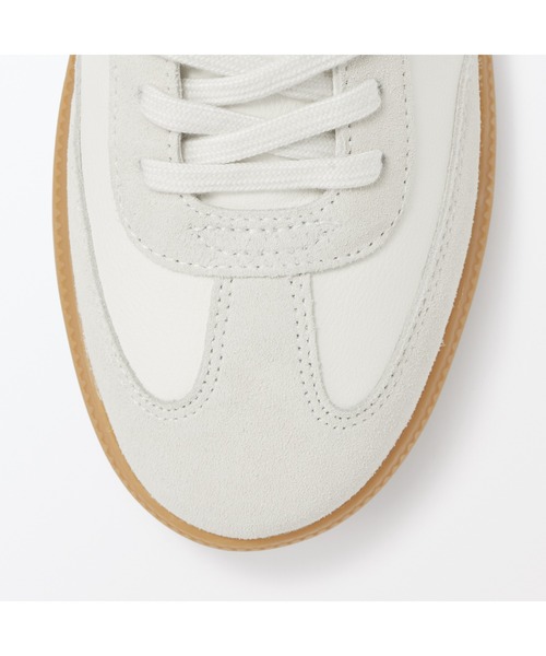 無印良品（ムジルシリョウヒン）の「婦人　柔らかい中敷を使用した　コンビネーションスニーカー（スニーカー・レディース・ブラック/オフホワイト・22.5cm/23.0cm/23.5cm/24.0cm/24.5cm/25.0cm）」の9枚目の写真