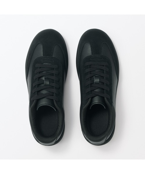 無印良品（ムジルシリョウヒン）の「婦人　柔らかい中敷を使用した　コンビネーションスニーカー（スニーカー・レディース・ブラック/オフホワイト・22.5cm/23.0cm/23.5cm/24.0cm/24.5cm/25.0cm）」の12枚目の写真