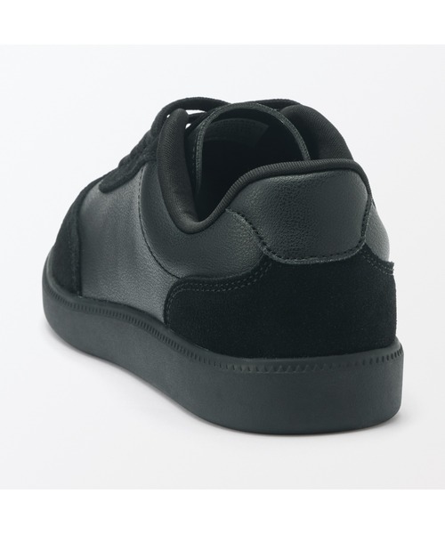 無印良品（ムジルシリョウヒン）の「婦人　柔らかい中敷を使用した　コンビネーションスニーカー（スニーカー・レディース・ブラック/オフホワイト・22.5cm/23.0cm/23.5cm/24.0cm/24.5cm/25.0cm）」の15枚目の写真