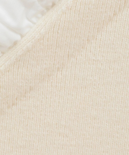 CLANE（クラネ）の「CLANE/クラネ/FRILL V NECK KNIT TOPS（ニット/セーター・レディース・グレー/ブラック/アイボリー・1）」の6枚目の写真