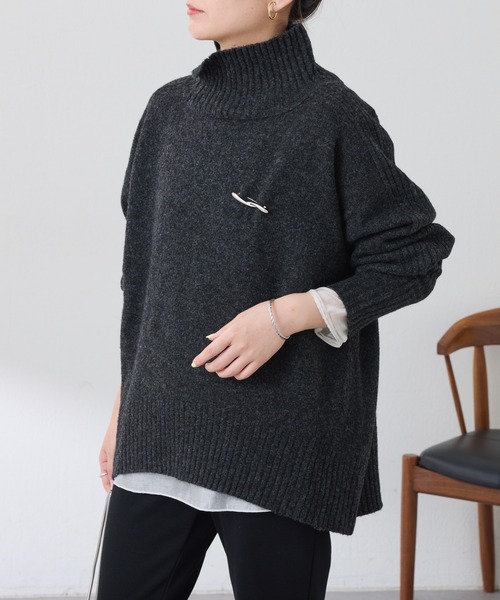 セール】スリットタートルニット（ニット/セーター）｜COLLAGE