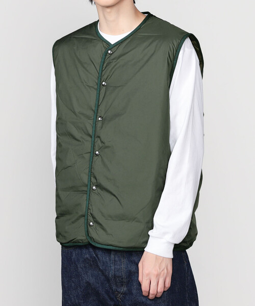ORCIVAL（オーシバル）の「ORCIVAL | ポリエステルタフタ インナーダウン ベスト MEN（ダウンベスト・メンズ・ブラック/ダークネイビー/グリーン・4/5）」の4枚目の写真
