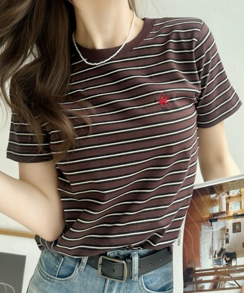 Ada.(エイダ)の「【BEVERLY HILLS POLO CLUB】ロゴ刺繍 ラウンドネック 半袖Tシャツ(Tシャツ/カットソー・レディース・ネイビー/チャコール/アイボリー・FREE)」の2枚目の写真