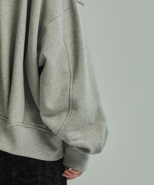 PUBLIC TOKYO(パブリックトウキョウ)の「極 オーバーサイズバルーンフーディ(パーカー・レディース・ライトグレー・FREE)」の15枚目の写真