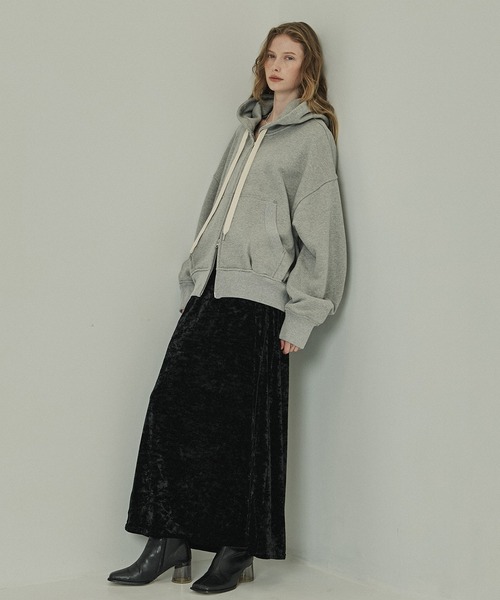 PUBLIC TOKYO(パブリックトウキョウ)の「極 オーバーサイズバルーンフーディ(パーカー・レディース・ライトグレー・FREE)」の8枚目の写真