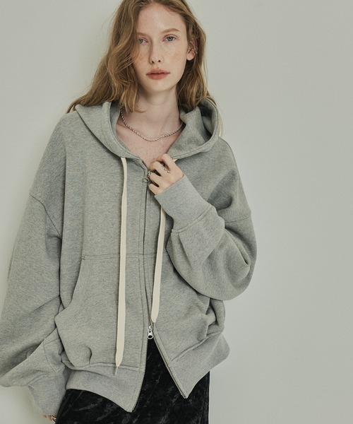 PUBLIC TOKYO(パブリックトウキョウ)の「極 オーバーサイズバルーンフーディ(パーカー・レディース・ライトグレー・FREE)」の5枚目の写真