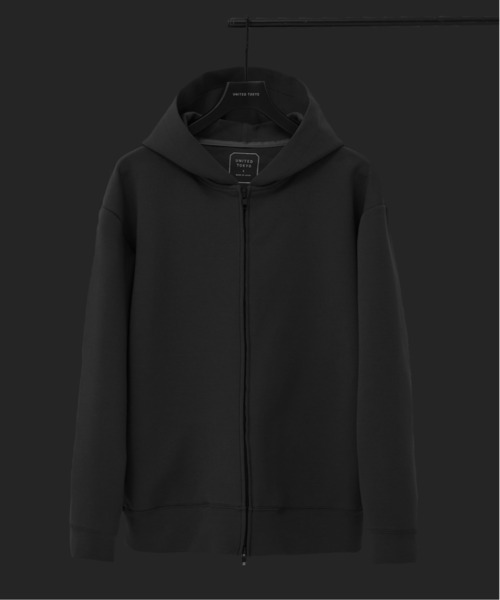 UNITED TOKYO（ユナイテッドトウキョウ）の「COMPACT AIR ダンボールZIPパーカー　大人気/ユニセックス着用可能/洗える/防シワ/速乾/軽量/冬服/スウェット/インナー/保温（パーカー・メンズ・ブラック/ダークグレー/ライトグレー・1/2）」の2枚目の写真