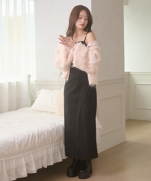Ambre Neige(アンブルネージュ)の「front button slit camisole dress / フロントボタンスリットキャミワンピース(ワンピース・レディース・ブラック/ブラウン系その他/ネイビー・FREE)」の4枚目の写真