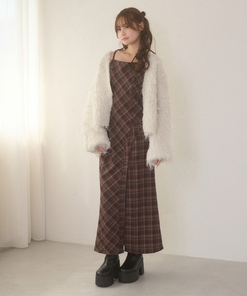 Ambre Neige(アンブルネージュ)の「front button slit camisole dress / フロントボタンスリットキャミワンピース(ワンピース・レディース・ブラック/ブラウン系その他/ネイビー・FREE)」の11枚目の写真