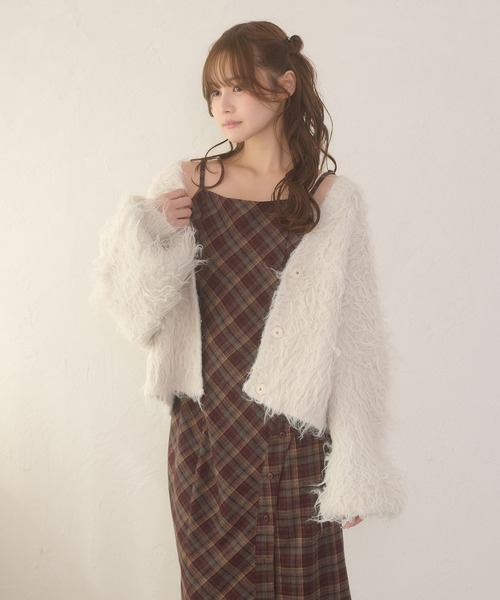 Ambre Neige(アンブルネージュ)の「front button slit camisole dress / フロントボタンスリットキャミワンピース(ワンピース・レディース・ブラック/ブラウン系その他/ネイビー・FREE)」の13枚目の写真