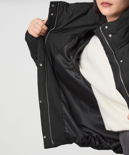 green label relaxing（グリーンレーベルリラクシング）の「フード ショート ダウン（ダウンジャケット/コート・レディース・ブラック/モカ/オフホワイト・36/38）」の16枚目の写真