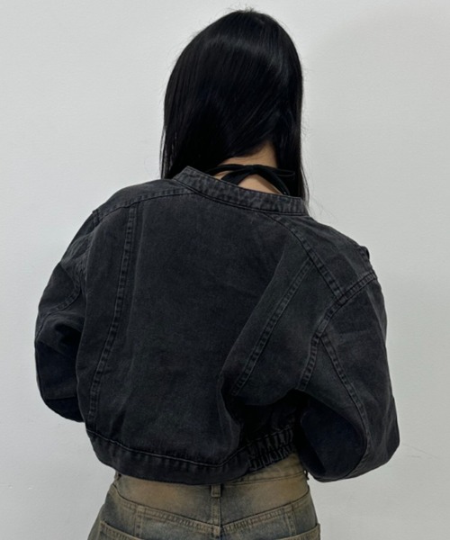 .KOM（ドットコム）の「A'GEM/9 × .kom 『.kom/ドットケーオーエム』Denim Cropped Zip-Up Riders Blouson/デニムクロップ ZIP UP ライダースブルゾン（ライダースジャケット・レディース・チャコールグレー・FREE）」の8枚目の写真