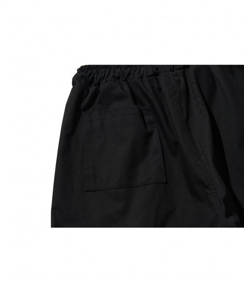 MOAA(モア)の「バミューダツーピンタックハーフパンツ(ブラック)(その他パンツ・メンズ・その他・MEDIUM/LARGE)」の4枚目の写真