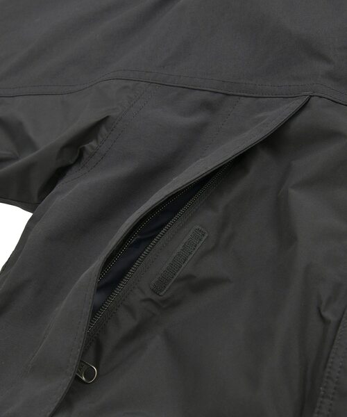 THE NORTH FACE（ザノースフェイス）の「【THE NORTH FACE/ザ・ノース・フェイス】 Mountain Insulation Jacket（その他アウター・レディース・ブラック・2/3）」の10枚目の写真