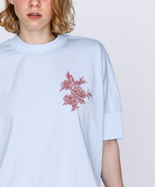 Kelen(ケレン)の「「KELEN / ケレン」刺繍デザイントップス(Tシャツ/カットソー・レディース・チャコールグレー/オフホワイト/サックスブルー・FREE)」の10枚目の写真