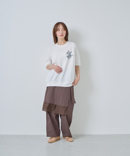 Kelen(ケレン)の「「KELEN / ケレン」刺繍デザイントップス(Tシャツ/カットソー・レディース・チャコールグレー/オフホワイト/サックスブルー・FREE)」の12枚目の写真