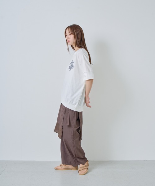 Kelen(ケレン)の「「KELEN / ケレン」刺繍デザイントップス(Tシャツ/カットソー・レディース・チャコールグレー/オフホワイト/サックスブルー・FREE)」の14枚目の写真