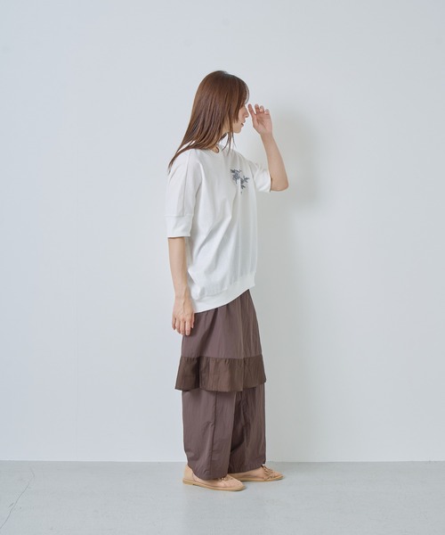 Kelen(ケレン)の「「KELEN / ケレン」刺繍デザイントップス(Tシャツ/カットソー・レディース・チャコールグレー/オフホワイト/サックスブルー・FREE)」の18枚目の写真