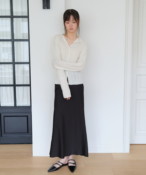 YUPPE(ヨッペ)の「SATIN LONG SKIRT_BLACK(スカート・レディース・その他・SMALL/MEDIUM)」の2枚目の写真