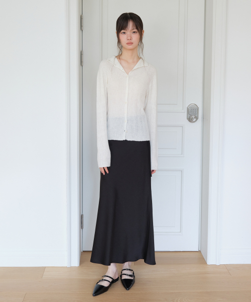 YUPPE(ヨッペ)の「SATIN LONG SKIRT_BLACK(スカート・レディース・その他・SMALL/MEDIUM)」の3枚目の写真