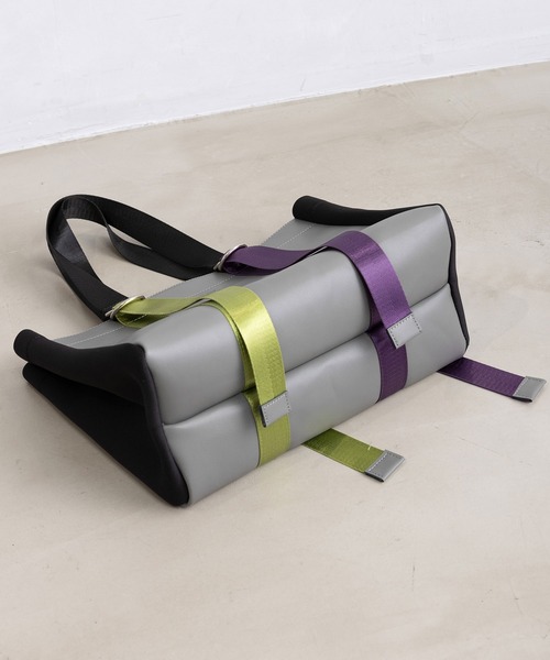 MARECHAL TERRE（マルシャルテル）の「コンビネーショントートバック（トートバッグ・レディース・グリーン/シルバー/グレー/ブラック・FREE）」の8枚目の写真