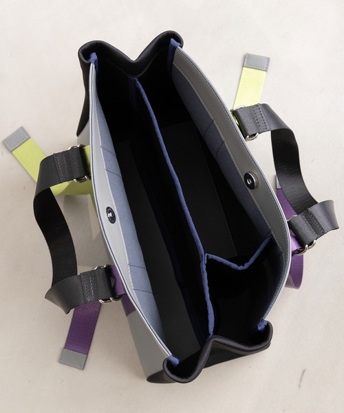 MARECHAL TERRE（マルシャルテル）の「コンビネーショントートバック（トートバッグ・レディース・グリーン/シルバー/グレー/ブラック・FREE）」の9枚目の写真