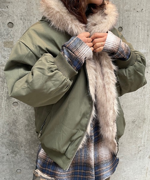 ミリタリー　ファー　ジャケット セール】ナイロン×ファー リバーシブルブルゾン（ミリタリージャケット