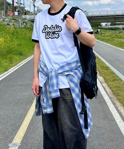 DOLPHIN WAVE APPAREL(ドルフィンウェーブアパレル)の「ドルフィン発泡プリントビッグロゴリンガー半袖Tシャツホワイト(Tシャツ/カットソー・メンズ・その他・MEDIUM/LARGE/X-LARGE)」の12枚目の写真