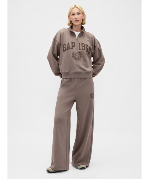 GAP(ギャップ)の「ハイライズ ヴィンテージソフト ハート Gapロゴ バギースウェットパンツ(スウェットパンツ・レディース・ブラウン/ピンク/ブラック/ライトブルー/グレー・L/M/S/XS/XXS)」の8枚目の写真