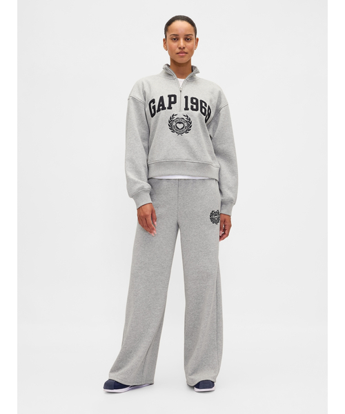 GAP(ギャップ)の「ハイライズ ヴィンテージソフト ハート Gapロゴ バギースウェットパンツ(スウェットパンツ・レディース・ブラウン/ピンク/ブラック/ライトブルー/グレー・L/M/S/XS/XXS)」の9枚目の写真