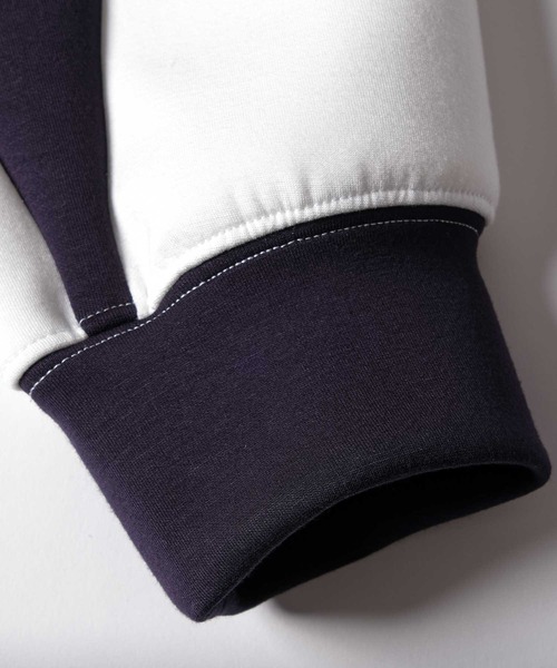 Felt-Maglietta（フェルトマリエッタ）の「[ROUXDI PERFE ルゥディパフィー]RDP刺繍切替ダンボールニットトレーナー（スウェット・メンズ・ブラック/ネイビー・X-LARGE/LARGE/MEDIUM）」の17枚目の写真