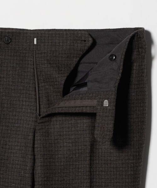 A DAY IN THE LIFE UNITED ARROWS(アデイインザライフユナイテッドアローズ)の「ツイード チェック ノープリーツ スラックス-セットアップ対応-<A DAY IN THE LIFE>(スラックス・メンズ・モカ/ネイビー/グレー系・L/XL/M)」の14枚目の写真