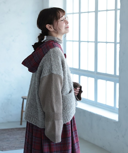 soulberry(ソウルベリー)の「クルミの切り替えカーディガン(カーディガン/ボレロ・レディース・グレイッシュベージュ・M/L/LL/3L/4L/5L)」の17枚目の写真