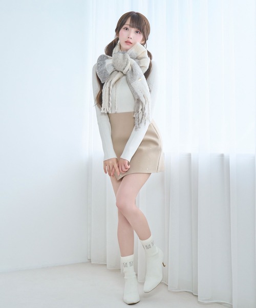 Rose Muse（ロゼミューズ）の「logo knitting short boots（ブーツ・レディース・アイボリー/ブラック・MEDIUM/LARGE/SMALL）」の5枚目の写真