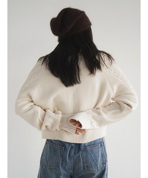 FIKA.(フィーカ)の「Cotton lace knit cardigan(カーディガン/ボレロ・レディース・オフホワイト/ブラック・MEDIUM)」の6枚目の写真
