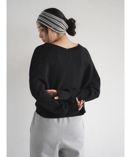FIKA.(フィーカ)の「Cotton lace knit cardigan(カーディガン/ボレロ・レディース・オフホワイト/ブラック・MEDIUM)」の14枚目の写真