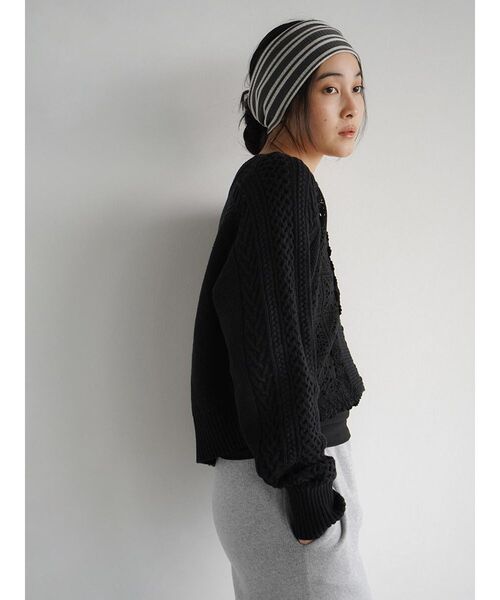 FIKA.(フィーカ)の「Cotton lace knit cardigan(カーディガン/ボレロ・レディース・オフホワイト/ブラック・MEDIUM)」の17枚目の写真