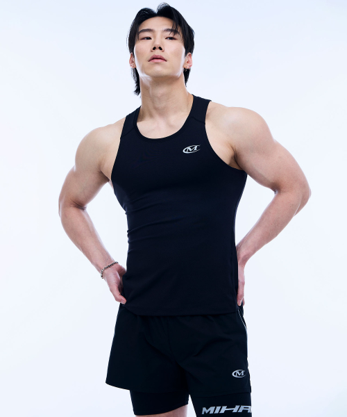 MIHAK(ミハク)の「シンボルロゴアクティブプロスリーブレス(ブラック)(Tシャツ/カットソー・メンズ・その他・1/2/3)」の7枚目の写真