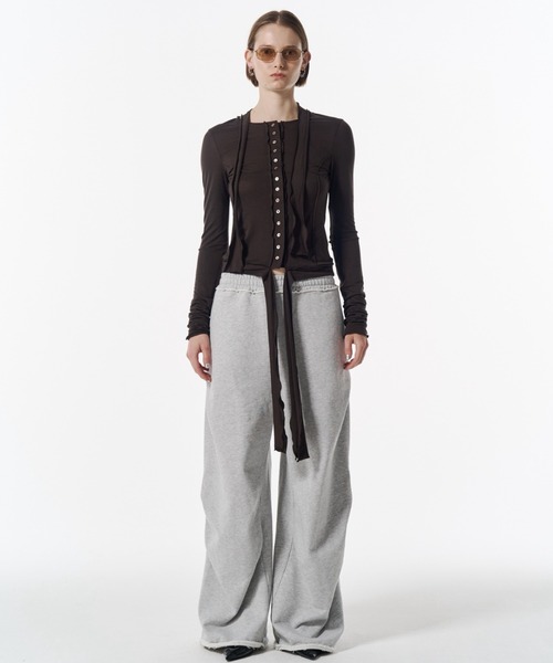 JOSE MOON（ジョゼムーン）の「TACK SLIT SWEAT PANTS/タックスリットスウェットパンツ（スウェットパンツ・レディース・ブラック/グレー/チャコールグレー・36/38）」の15枚目の写真