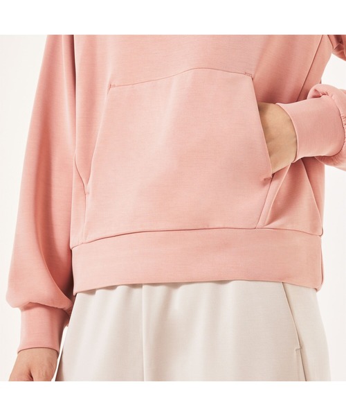 OAKLEY（オークリー）の「オークリー RADIANT PEACH FLEECE HOODIE 8.0/フーディー・パーカー/レディース/スポーツ・トレーニングウェア/吸汗速乾/OAKLEY（パーカー・レディース・オフホワイト/チャコールグレー/ピンク・M/L/XS/S）」の14枚目の写真