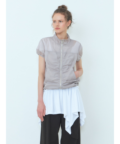 ETMON(エトモン)の「Curved Shirring Wind Jumper Greyish Purple(ナイロンジャケット・レディース・その他・FREE)」の4枚目の写真