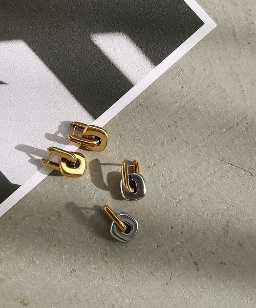 colleca la（コレカラ）の「[stainless]ステンレス・2WAYリンクピアス〈金属アレルギー対応〉（ピアス（両耳用）・レディース・シルバー×ゴールド/ゴールド・FREE）」の6枚目の写真