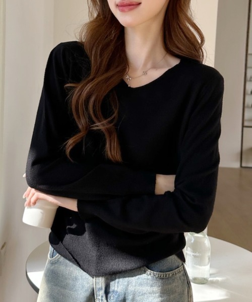 Ada.(エイダ)の「ベーシック Vネック ロングスリーブ ニット トップス(ニット/セーター・レディース・ホワイト/ブラウン/ブラック/グレー・FREE)」の9枚目の写真