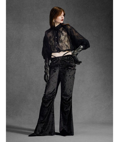 JOHN LAWRENCE SULLIVAN(ジョンローレンスサリバン)の「FLOWER LACE BALLOON SLEEVE BLOUSE(シャツ/ブラウス・レディース・ブラック・MEDIUM/SMALL)」の2枚目の写真